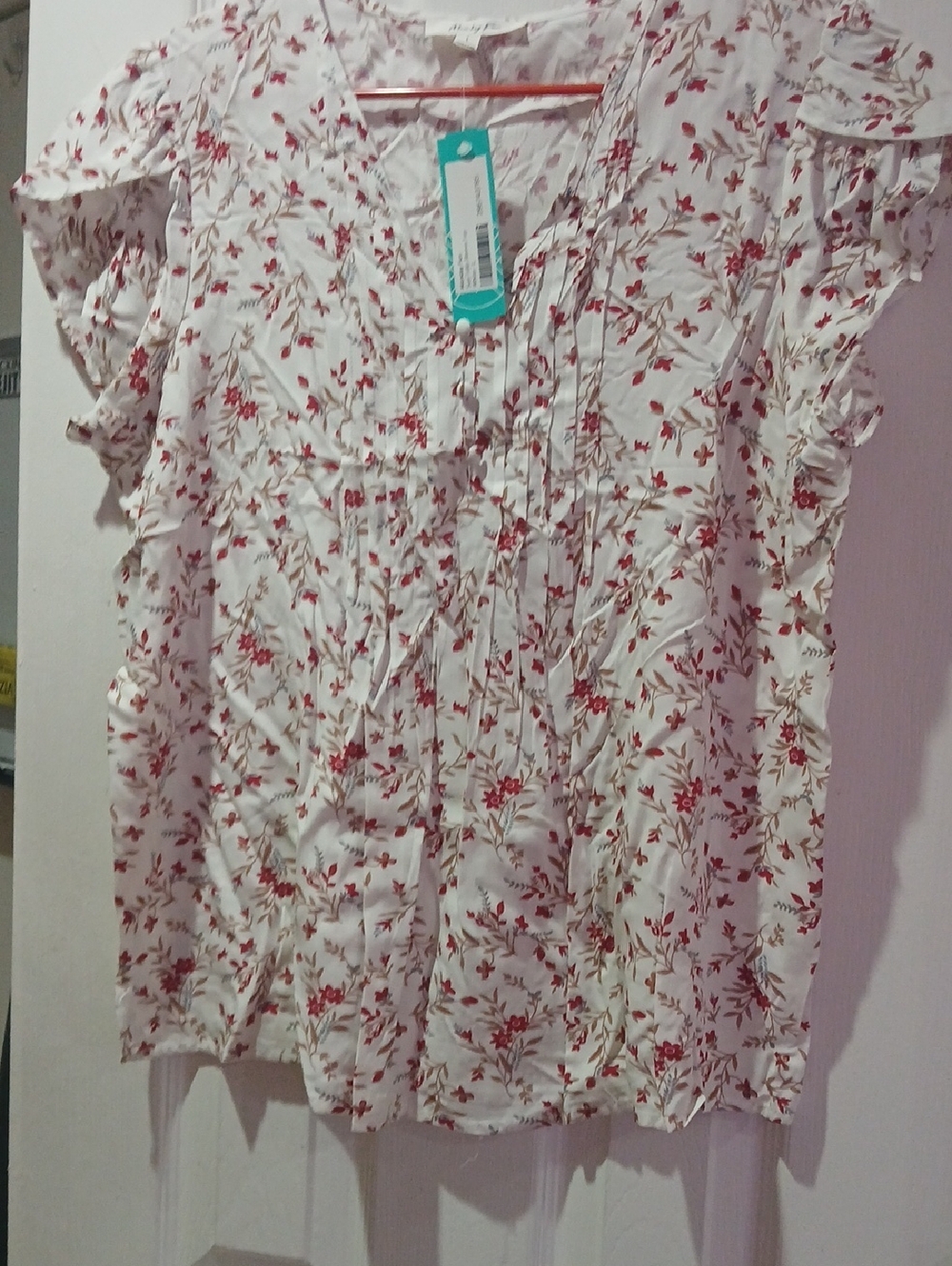 Ruffled V-Neck Floral Blouse - White with Red Floral